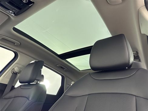 New 2026 Kia Sportage SX image 33