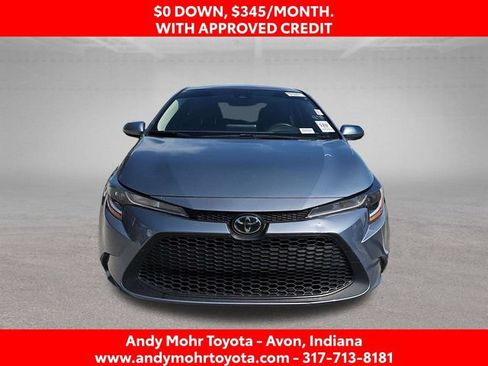 Used 2022 Toyota Corolla LE FWD image 3