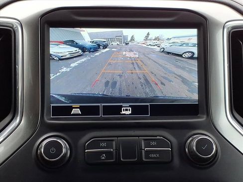 Used 2021 Chevrolet Silverado 1500 LT Trail Boss w/ Convenience Package II image 16