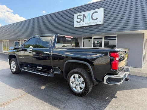Used 2020 Chevrolet Silverado 2500 LTZ w/ LTZ Convenience Package AWD/4WD image 8