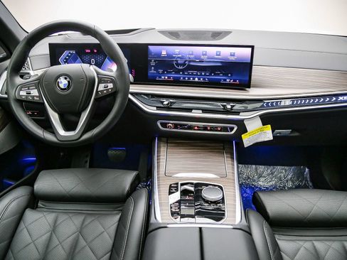 Used 2026 BMW X5 sDrive40i RWD image 13