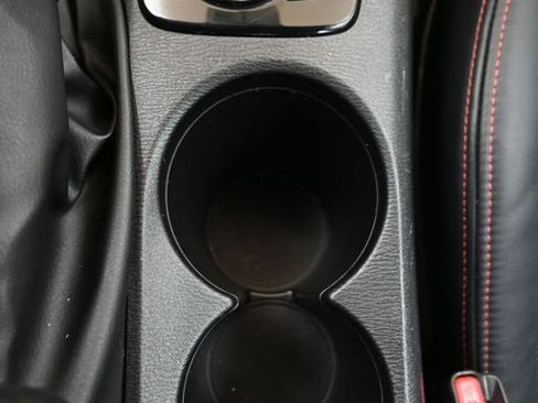 Used 2015 MAZDA MAZDA3 i Grand Touring image 33