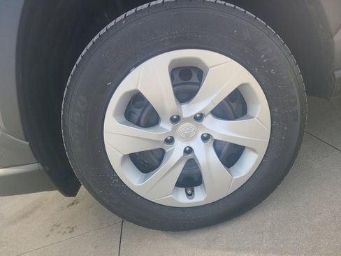 Used 2024 Toyota RAV4 LE image 12