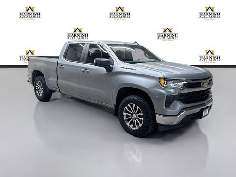 Used 2023 Chevrolet Silverado 1500 LT AWD/4WD image 3