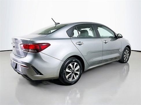 Used 2022 Kia Rio S w/ Technology Package image 7
