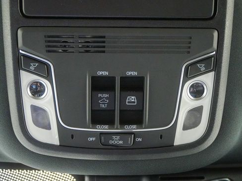 New 2026 Honda Ridgeline Black Edition image 22