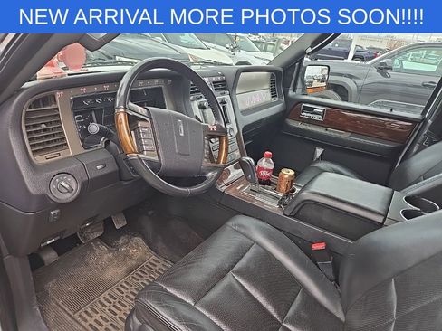 Used 2013 Lincoln Navigator 4WD w/ HD Trailer Tow Pkg image 12