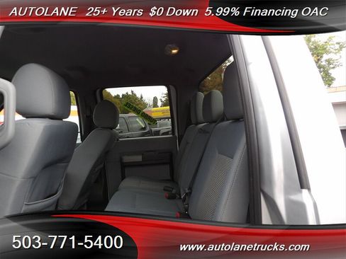 Used 2016 Ford F250 XLT w/ XLT Interior Package image 8