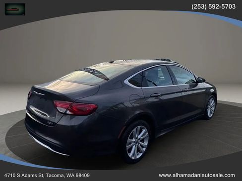 Used 2015 Chrysler 200 Limited w/ Convenience Group image 5