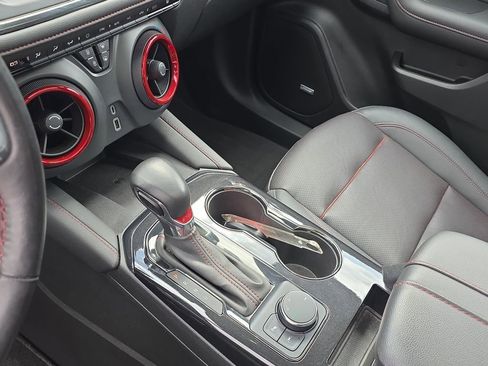 Certified 2022 Chevrolet Blazer RS w/ Enhanced Convenience Package FWD image 28