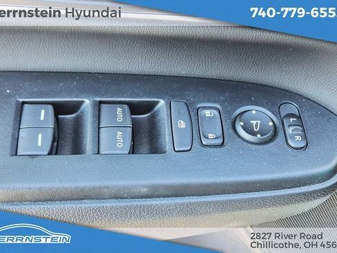 Used 2022 Honda CR-V EX-L image 17
