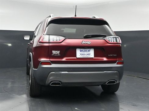 Used 2019 Jeep Cherokee Limited AWD/4WD image 7