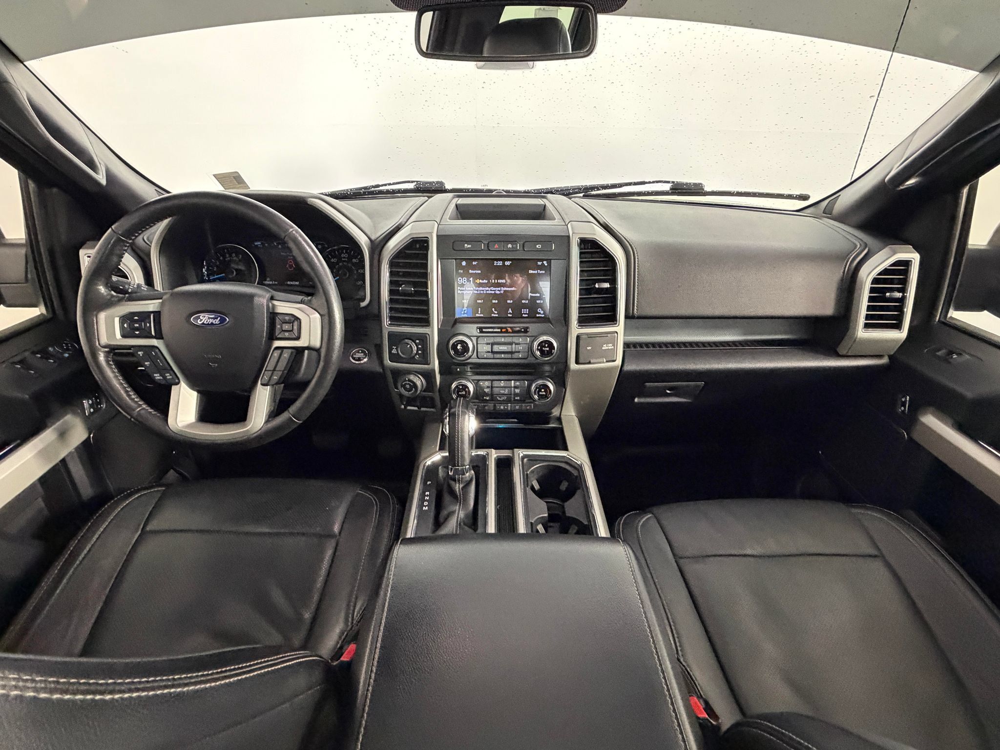Used 2017 Ford F150 Lariat w/ Equipment Group 502A Luxury AWD/4WD image 31