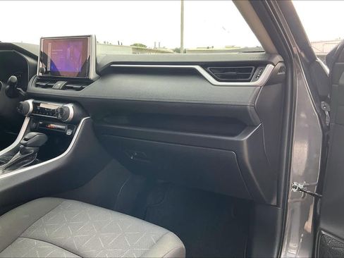 Used 2024 Toyota RAV4 XLE w/ Convenience Package image 19