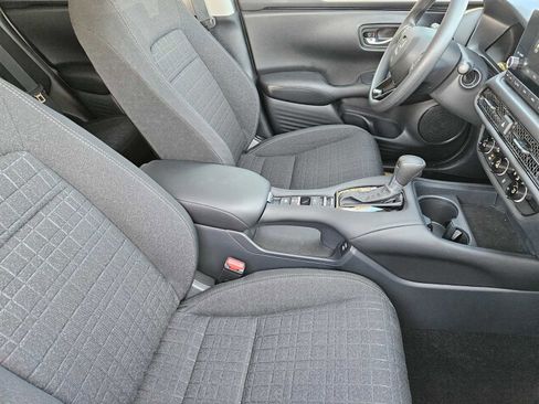 Used 2025 Honda HR-V LX image 13