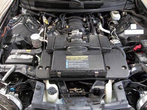 Used 2000 Chevrolet Camaro Z28 image 16