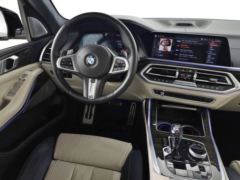 Used 2019 BMW X7 xDrive40i w/ Premium Package image 17