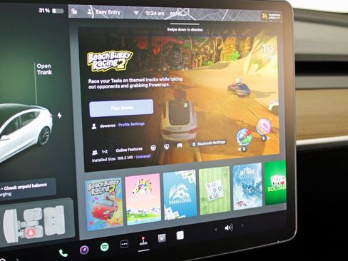 Used 2020 Tesla Model 3 Performance image 25