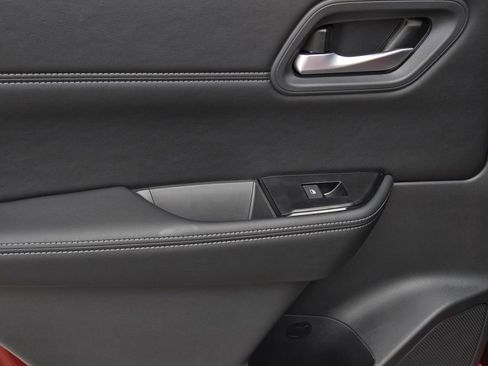 New 2026 Nissan Rogue SV image 12