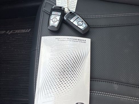 Used 2024 Ford Mustang Mach-E Premium image 21