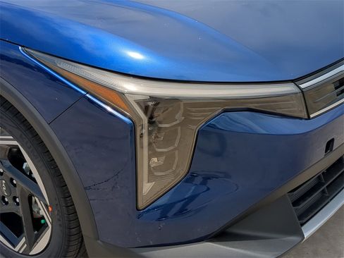 New 2025 Kia K4 EX image 10