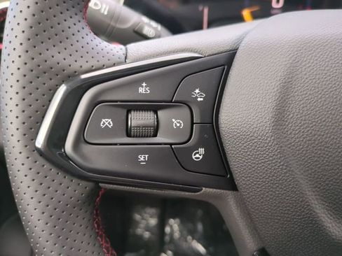 New 2026 Chevrolet Trax RS w/ Sunroof Package image 24