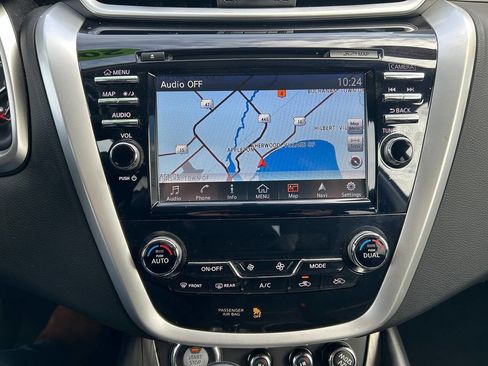 Used 2017 Nissan Murano Platinum image 9