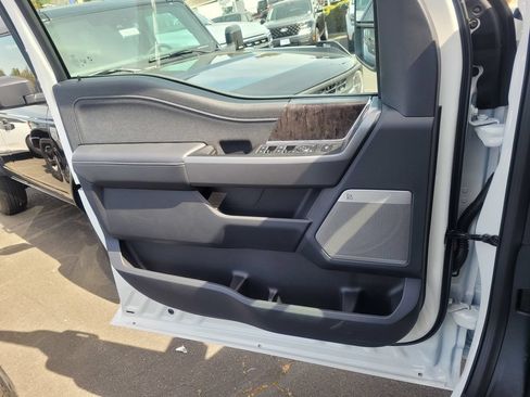 New 2026 Ford F250 Lariat w/ Lariat Ultimate Package AWD/4WD image 12