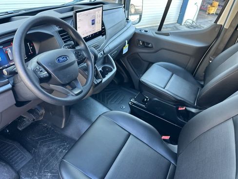 New 2026 Ford Transit 250 148 Medium Roof w/ Load Area Protection Package image 8