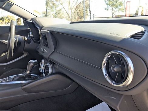 Used 2023 Chevrolet Camaro LT image 28
