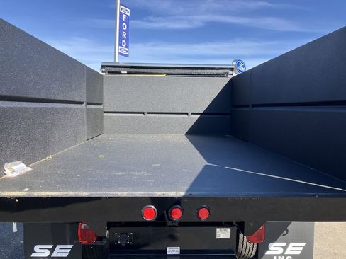 New 2024 Ford F450 XL w/ XL Chrome Package image 31