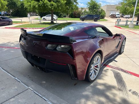 Used 2018 Chevrolet Corvette Z06 RWD image 8