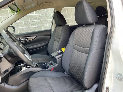 Used 2017 Nissan Rogue SV w/ Midnight Edition Package AWD/4WD image 15