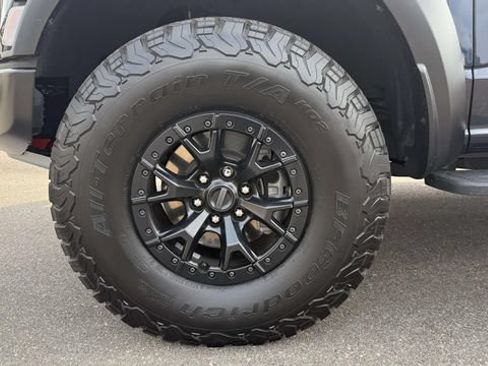 Used 2023 Ford F150 Raptor w/ Equipment Group 802A Raptor R AWD/4WD image 11