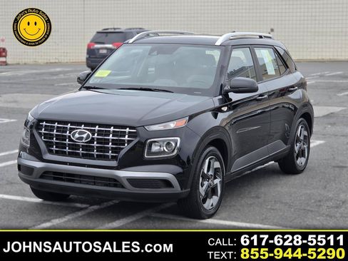 Used 2022 Hyundai Venue SEL FWD image 1