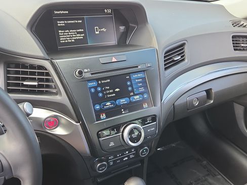 Used 2020 Acura ILX FWD image 26