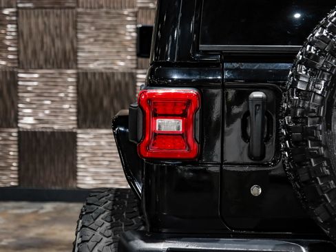 Used 2019 Jeep Wrangler Unlimited Rubicon AWD/4WD image 53