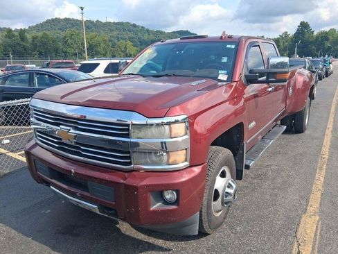 Used 2015 Chevrolet Silverado 3500 High Country w/ Duramax Plus Package AWD/4WD image 2