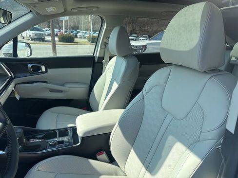 New 2026 Kia Sorento S w/ S Panoramic Sunroof Package AWD/4WD image 24