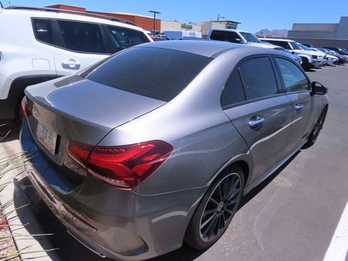 Used 2022 Mercedes-Benz A 220 image 3