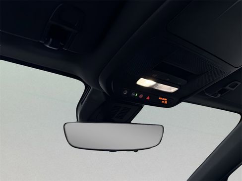 Used 2025 Chevrolet Equinox ACTIV w/ Safety and Technology Package image 26