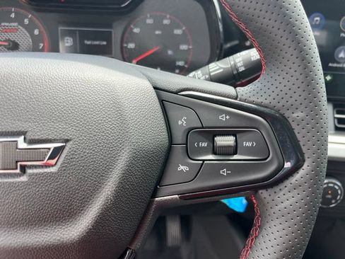 New 2026 Chevrolet Trax RS FWD image 18