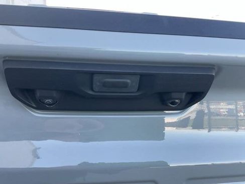 Used 2024 Chevrolet Silverado 1500 LT image 7