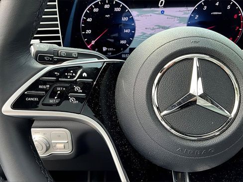 Certified 2025 Mercedes-Benz GLE 450 4MATIC image 20