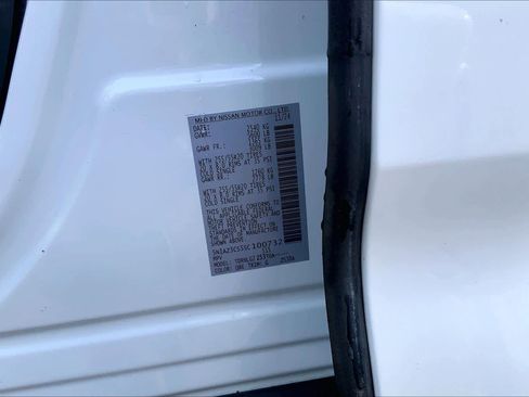 Used 2025 Nissan Murano SL image 34