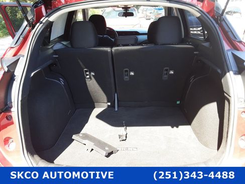 Used 2022 Nissan Kicks SV image 21