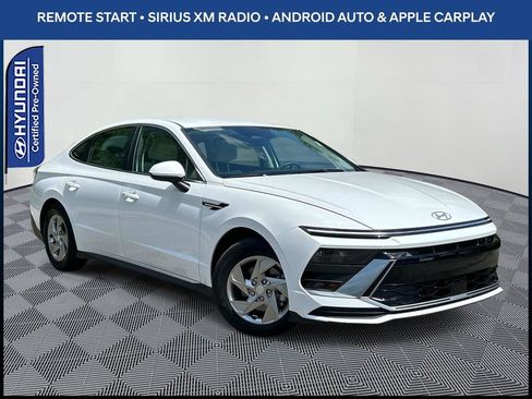 Certified 2025 Hyundai Sonata SE FWD image 1