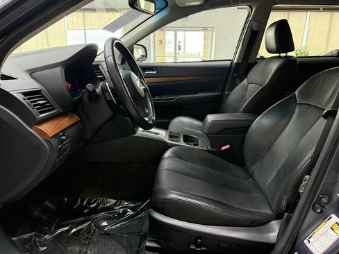Used 2014 Subaru Outback 2.5i Limited AWD/4WD image 12
