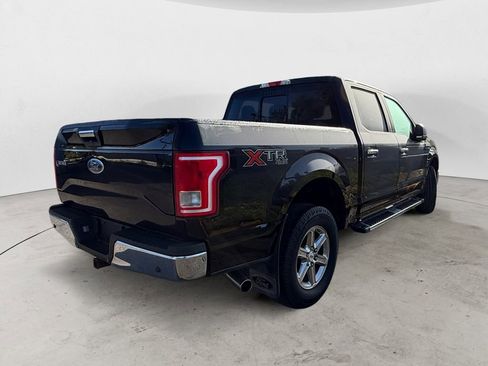 Used 2017 Ford F150 XLT w/ Equipment Group 302A Luxury AWD/4WD image 5