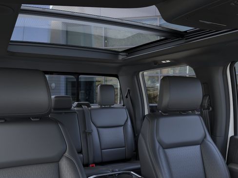 New 2025 Ford F150 Lariat w/ Equipment Group 502A High image 23